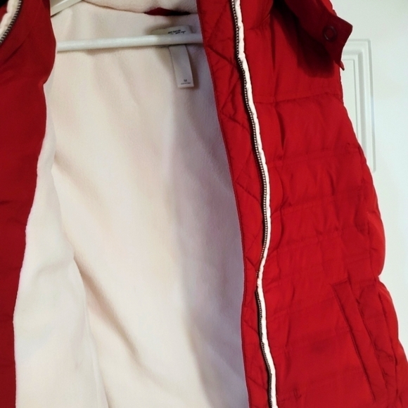 Ann Taylor Loft Puffer Down Vest Removable Hood in Red Size Medium - Picture 6 of 11